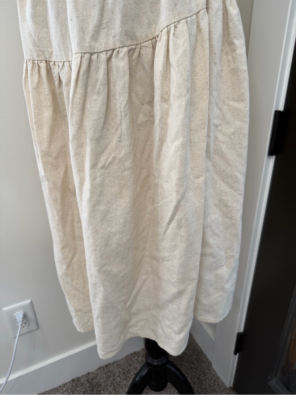 Petal & Pup 100% Linen Beige Tie-Back Tiered Midi Dress Size 4 - Picture 6 of 14